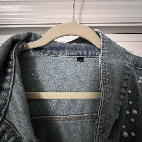 Jean Jacket with Beaded Detail - Picture 4 of 7